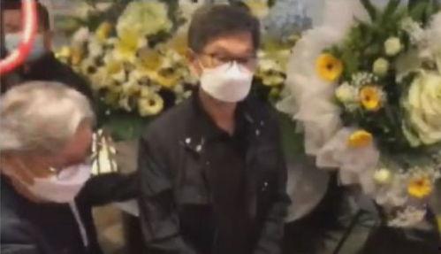 吴孟达灵堂爆料视频,感人细节揭露生前点滴 第3张 吴孟达灵堂爆料视频,感人细节揭露生前点滴 第3张