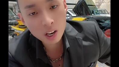 快手网红爱婷哥吃瓜,揭秘娱乐圈幕后故事 第1张 快手网红爱婷哥吃瓜,揭秘娱乐圈幕后故事 第1张