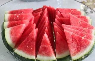 网暴网红吃瓜图片大全,网红吃瓜图片大全背后的真相与反思  第3张