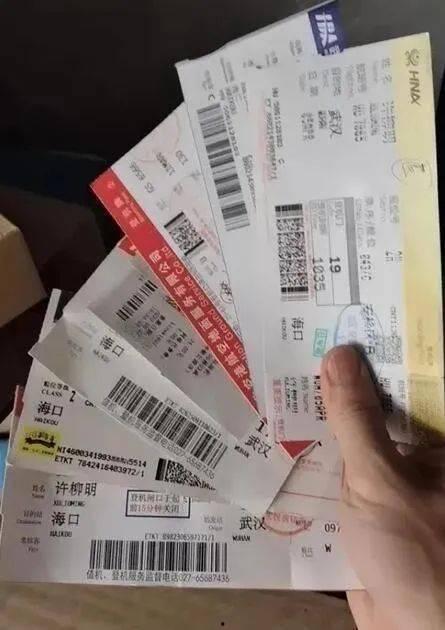 网友爆料吃果冻视频大全,果冻美食视频大全，甜蜜诱惑来袭！