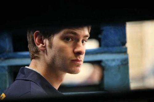 男孩a在线观看,探索光影世界的奥秘  第3张