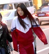 东莞校服爆料视频最新,时尚潮流与校园文化的完美融合  第2张